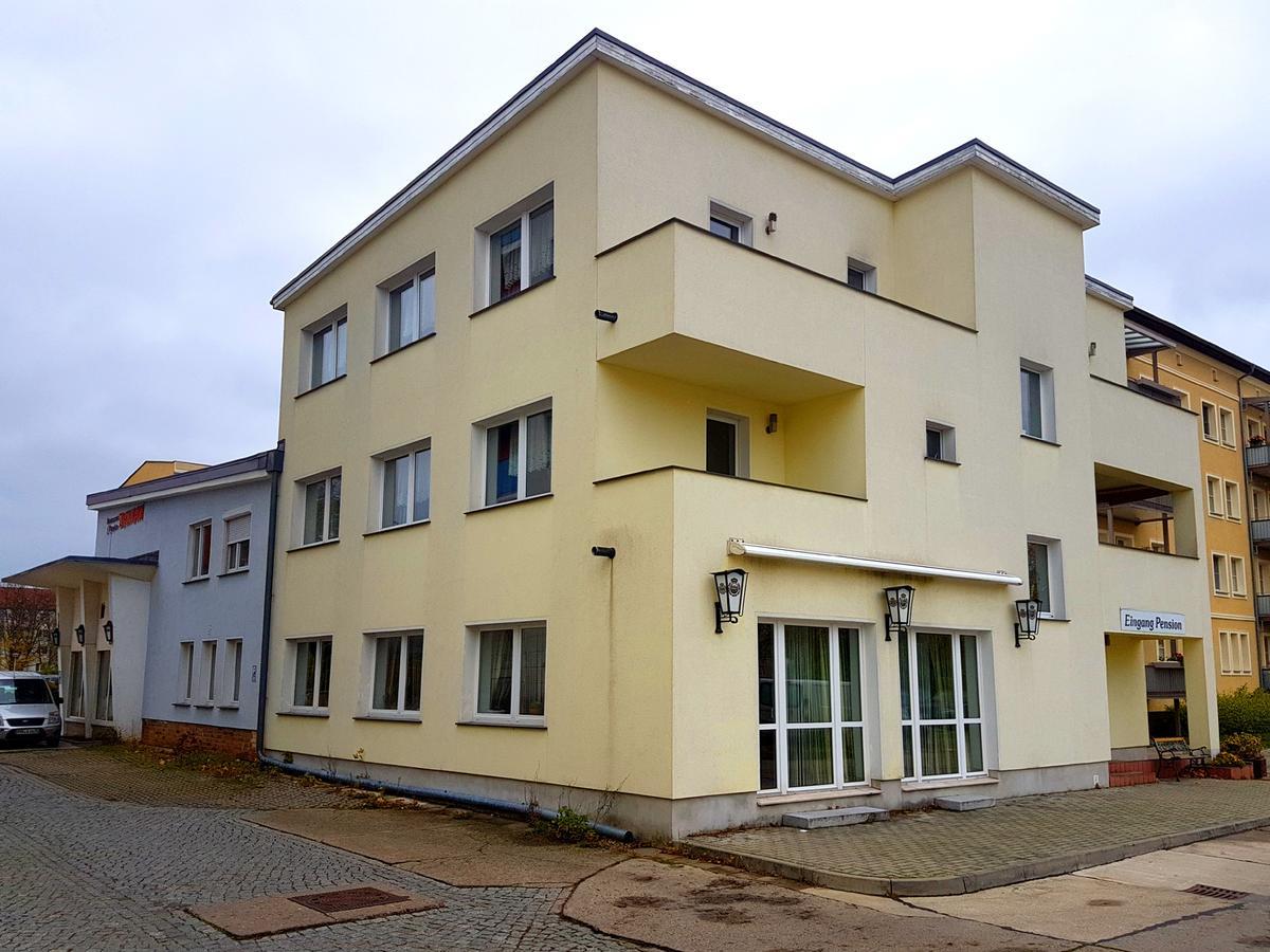 Pension Balkan Eisenhuettenstadt Luaran gambar