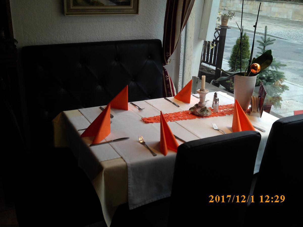Pension Balkan Eisenhuettenstadt Luaran gambar
